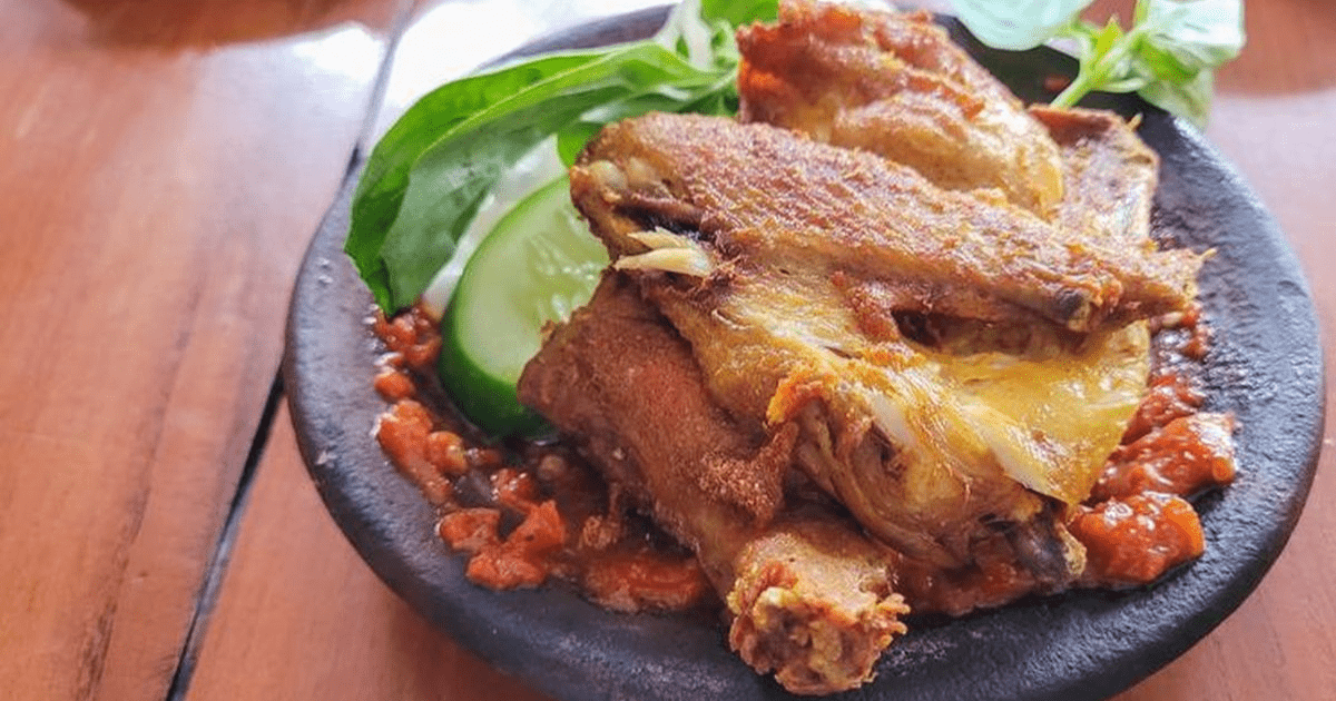 Ayam Goreng Indonesia