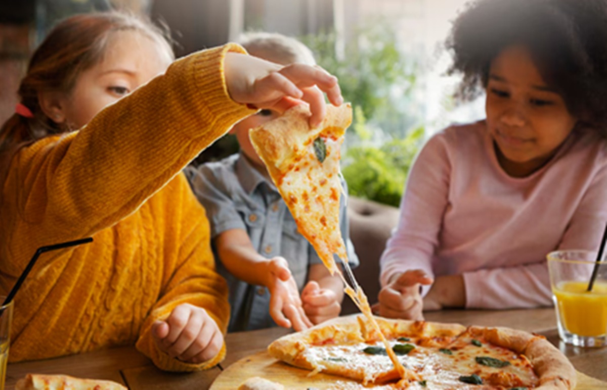 Ilustrasi obesitas anak italia untuk artikel Obesitas anak italia: Obesitas Anak di Italia Melonjak akibat…